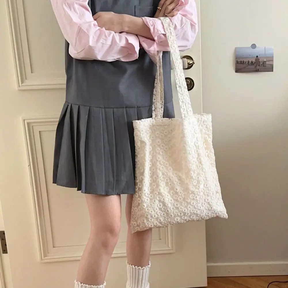 Elegant Sweet Daisy Flower Shoulder Bag Nylon Pastoral Style Bohemian Handbag Underarm Bag Lightweight Beach Bag Girls