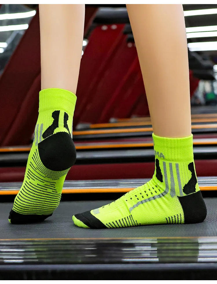 Professional Marathon Running Socks Men and Women Fitness Training Sports Thickened Cushioned Socks Outdoor Hiking Short Socks