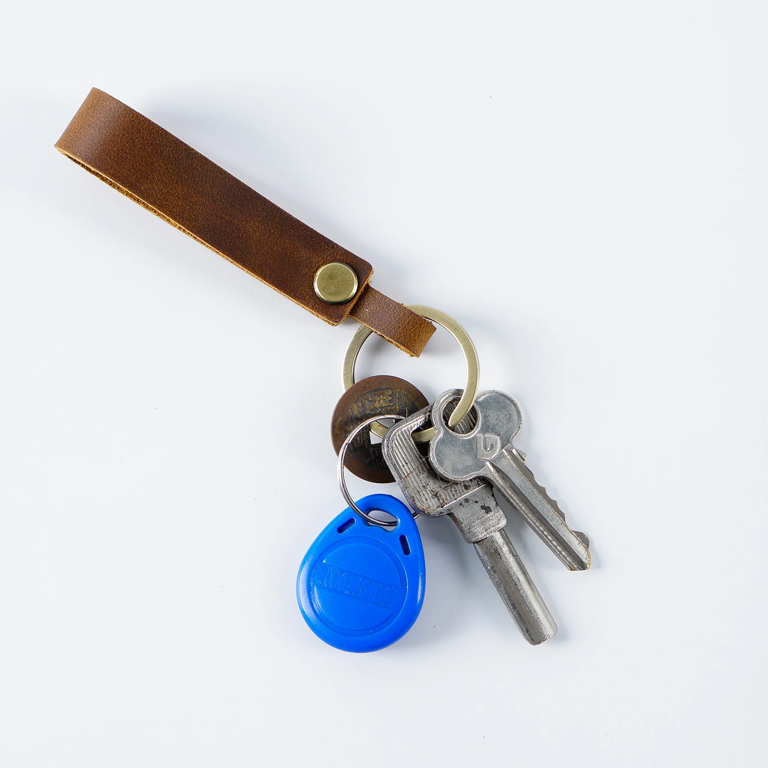 Premium Top Grain Leather Keychain for Audi/VW Cars - Luxury Genuine Leather Keyring Unisex Minimalist Creative Gift Accessory