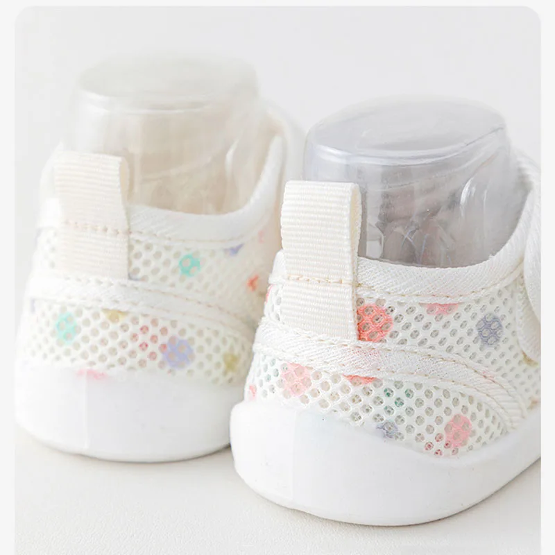 2026 New Newborn Baby Breathable Mesh Sandals Hollow Out Infant Girls Boys Soft First Walker Shoes Spring Summer Baby Sandals
