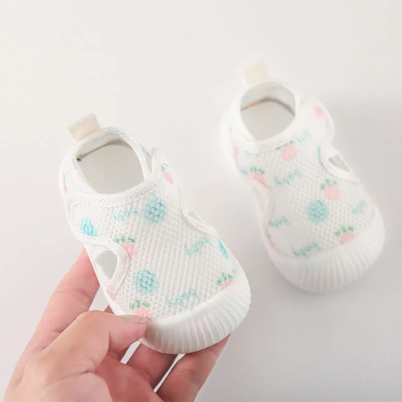 2026 New Newborn Baby Breathable Mesh Sandals Hollow Out Infant Girls Boys Soft First Walker Shoes Spring Summer Baby Sandals