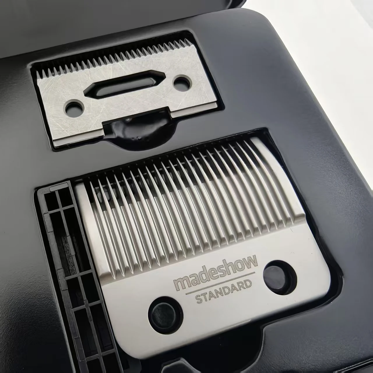 Madehsow Original Replacement Blade, Suitable for Madeshow M10/M5/M8f Professional Electric Hair Clipper Blade Accessories