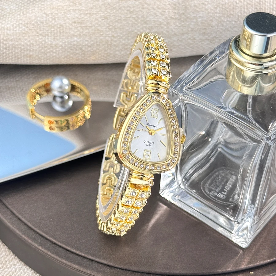 Women's Diamond-Set Snakehead Alloy Case Sun Stripe Scale Diamond-Set Fine Bracelet Quartz Watch Luxury Women's Watch