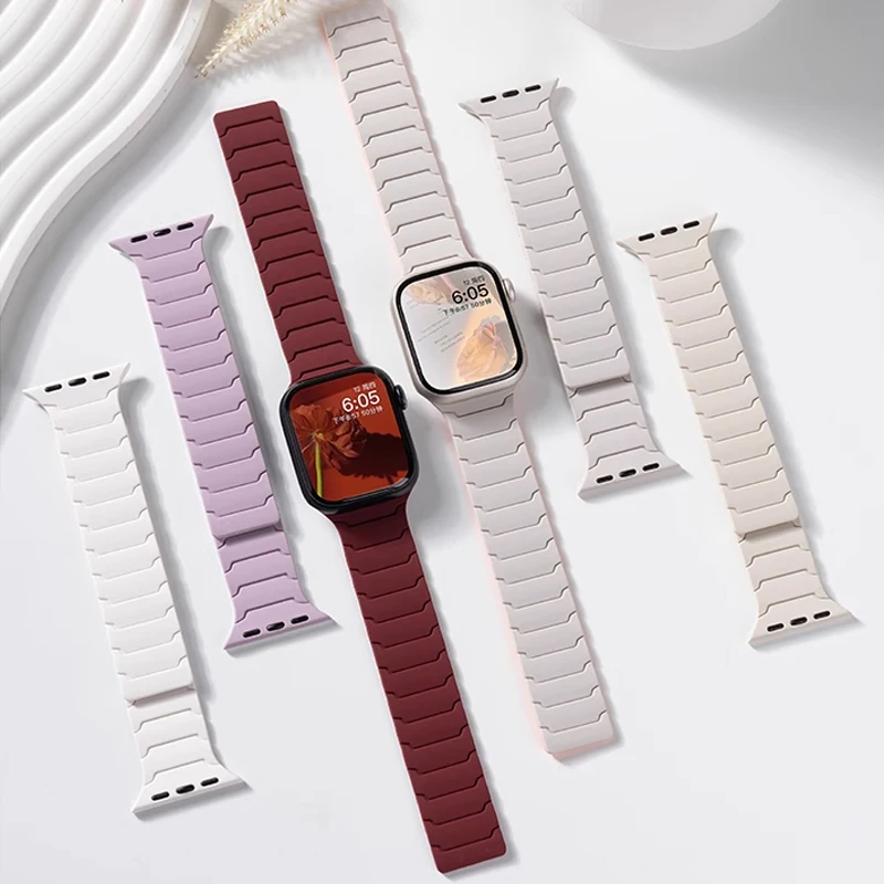 Magnetic Silicone Strap for Apple Watch Band Ultra 2 49mm 45mm 41mm Bracelet for Iwatch Series 9 8 7 6 SE 5 4 38 42mm 44mm 40mm