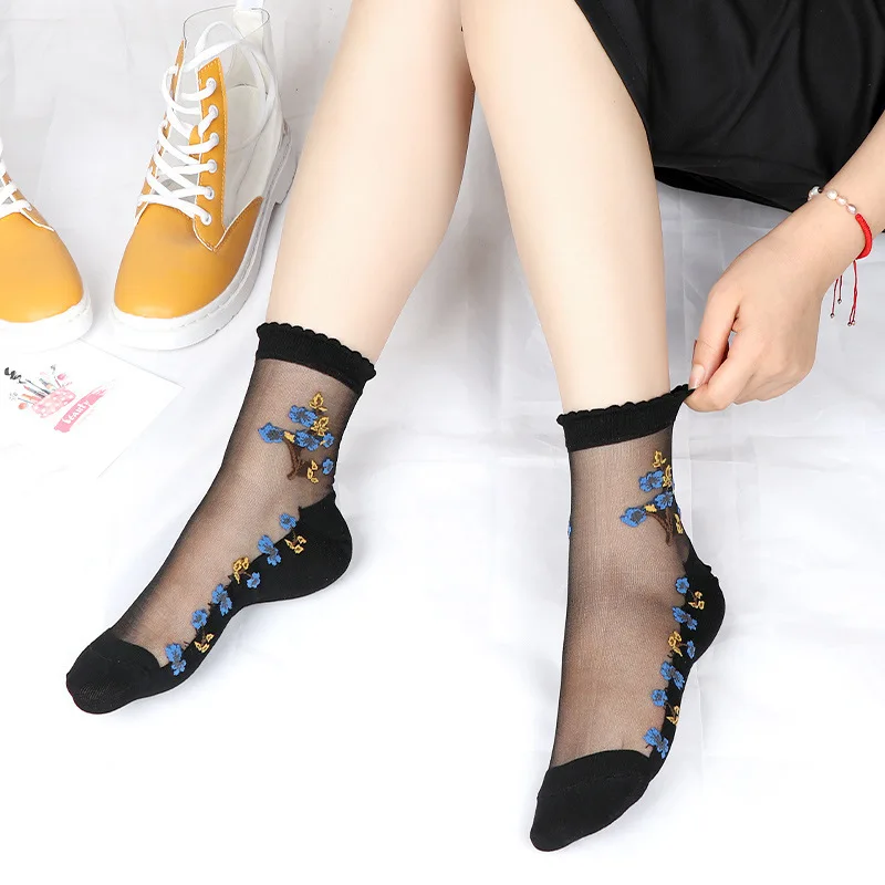 5/10 Pairs Women Floral Print Mid Tube Socks Summer Thin Design Sweat Absorbing Breathable Comfortable Casual Women Silk Socks