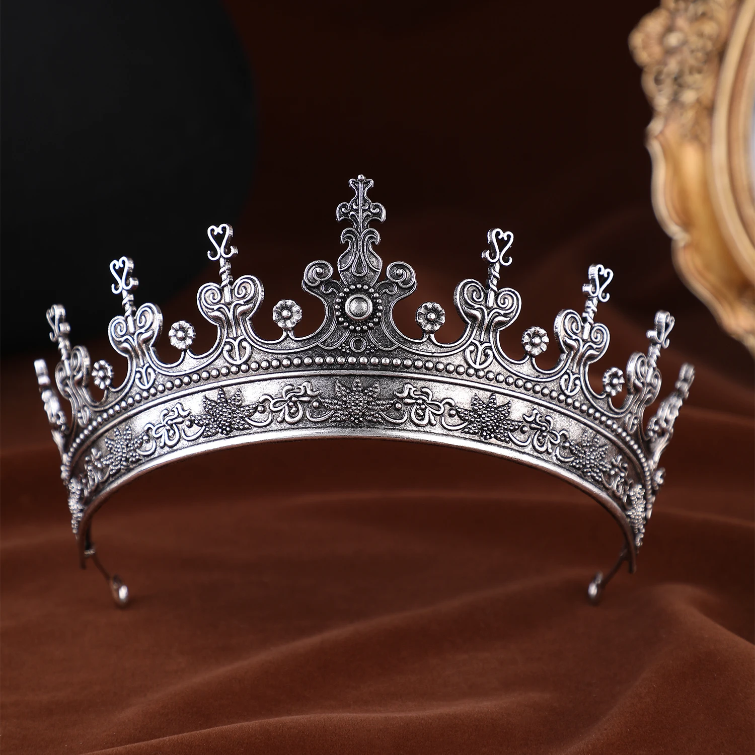 Unisex Golden Medieval Crown Renaissance Period Costume Accessory Prince Princess Birthday Masquerade Ball Halloween Headpiece