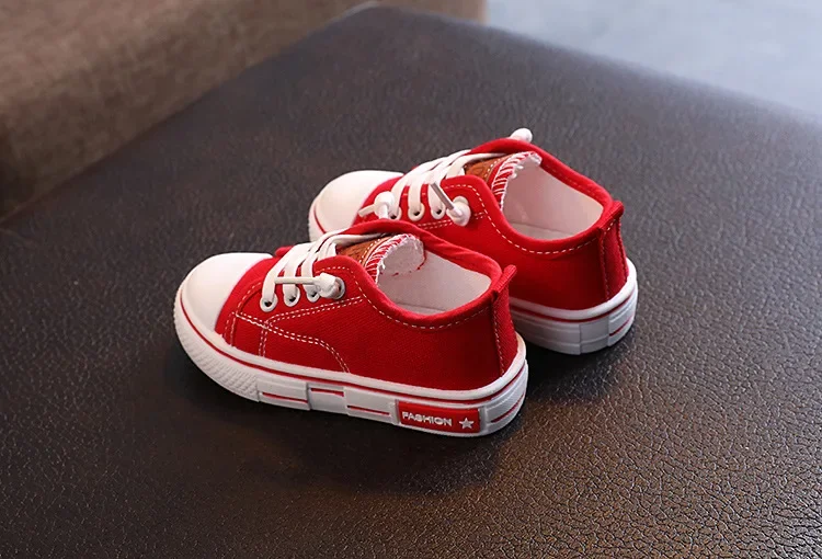 Children's Low-top Canva Shoes 2025 Spring New Style White Candy Color Men's Women's Children's Parent-child Board Shoes