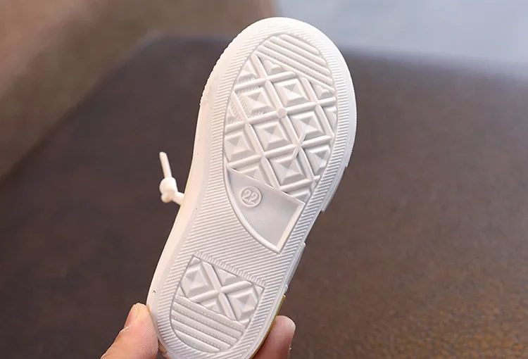 Children's Low-top Canva Shoes 2025 Spring New Style White Candy Color Men's Women's Children's Parent-child Board Shoes