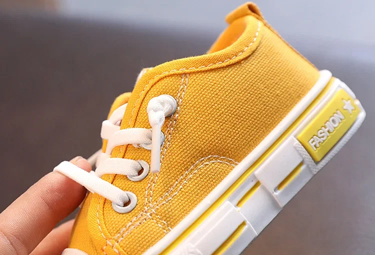 Children's Low-top Canva Shoes 2025 Spring New Style White Candy Color Men's Women's Children's Parent-child Board Shoes