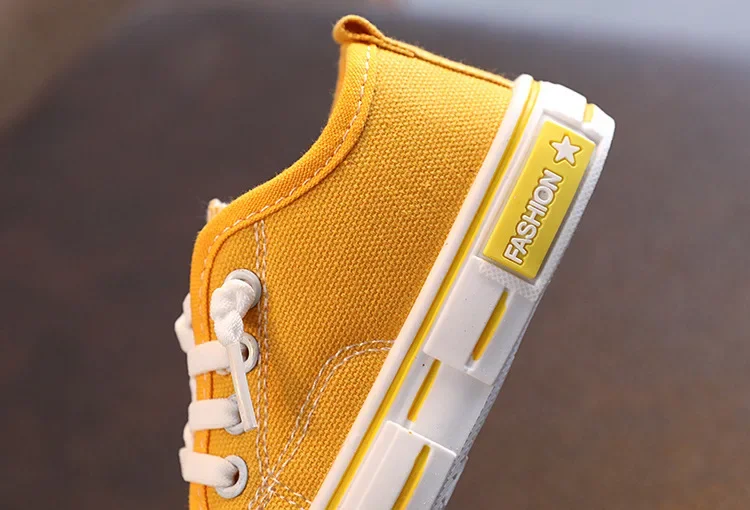 Children's Low-top Canva Shoes 2025 Spring New Style White Candy Color Men's Women's Children's Parent-child Board Shoes