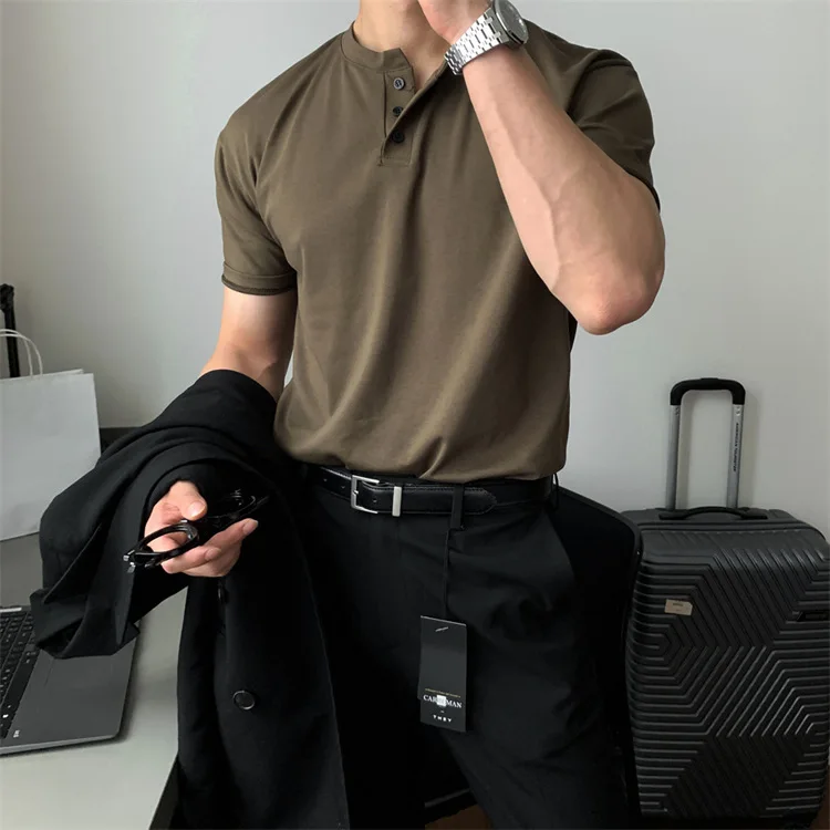 Summer Men‘s Short Sleeve Henley Neck T Shirts American Retro Casual Beach T-shirts Loose High-Quality Fitness Sports Shirt Tops