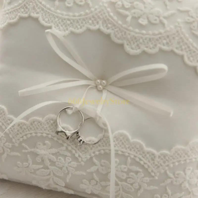 F2TD White Lace Wedding Rings Pillow Bridal Bearer Pillow Vintage Pillow