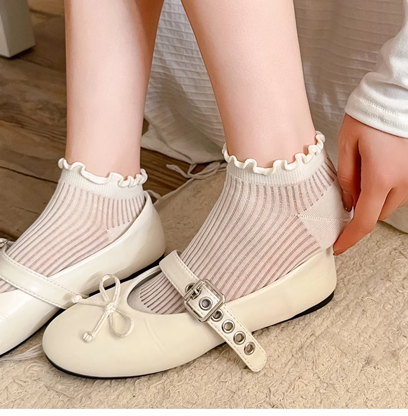 Socks For Women Summer New Plain Casual Daily Sweet Ruffle Socks Thin Breathable Hollow Out Fashion Frilly Female Short Socks
