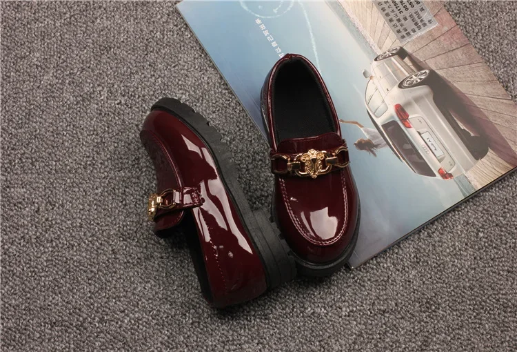 2025 for Children Platform Black Patent Leather Chain Fashion Boys Girls Flat Shoes Four Season Elegant 26-36 Kids Shoe