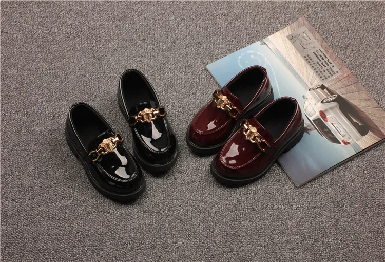 2025 for Children Platform Black Patent Leather Chain Fashion Boys Girls Flat Shoes Four Season Elegant 26-36 Kids Shoe