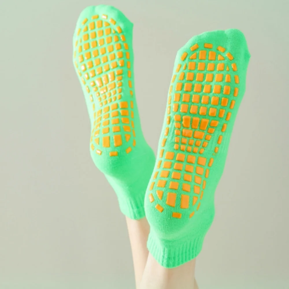 Random 5 Pairs of Trampoline Socks for Men and Women, Dotted Non-Slip Socks, Floor Socks, Adult Yoga Socks
