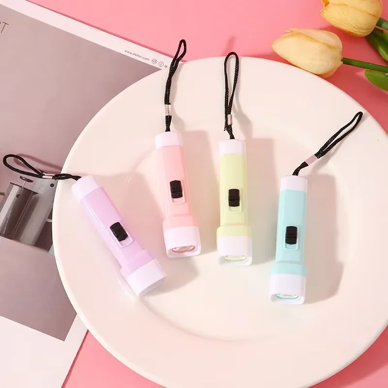 5-100 Pcs Mini LED Flashlights Toy for Kids Birthday Party Favors Halloween Christmas Carnival Wedding Guest Gifts Decor