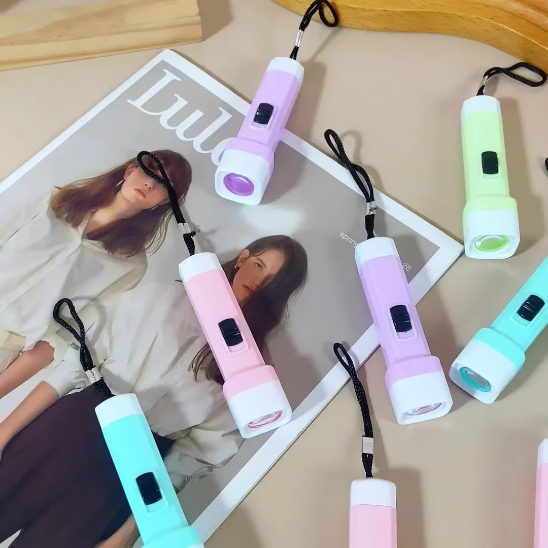 5-100 Pcs Mini LED Flashlights Toy for Kids Birthday Party Favors Halloween Christmas Carnival Wedding Guest Gifts Decor