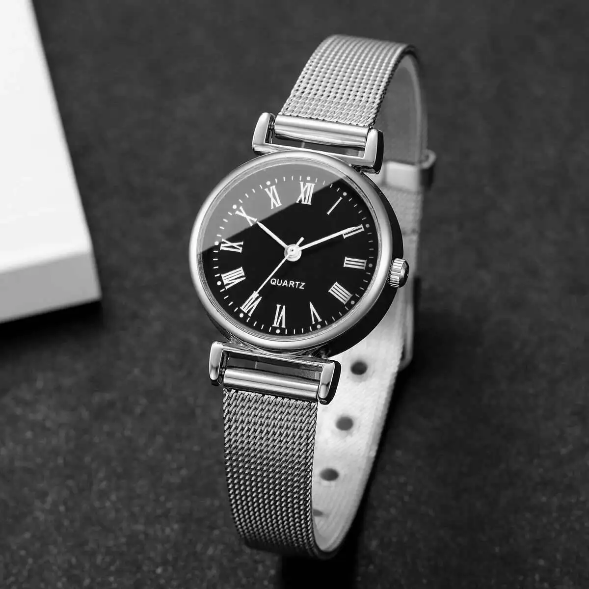 Fashion Roma Dial Women Quartz Watch Casual Mesh Band Ladies Wristwatches Reloj Mujer(Without Box)