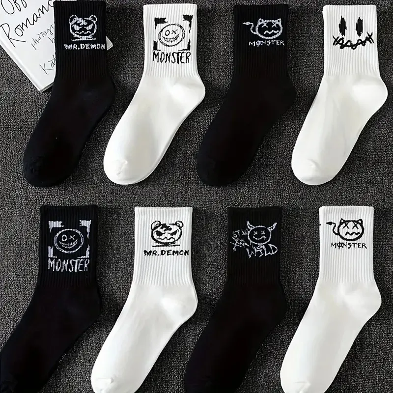 5/10 Pairs Men Women Graffiti Printed socks Street Style Soft Comfortable Sweat Absorbing Breathable Couple Sports Leisure Socks