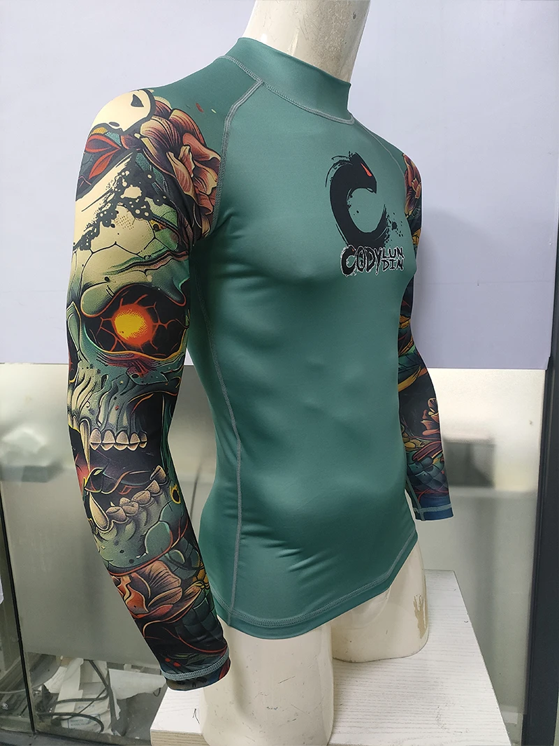 High Elasticity Couple UPF 50+ Long Sleeve Rash Guard Men Quick Dry Surf Shirt Sun Protection Swimwear for Swimming Beach Sports