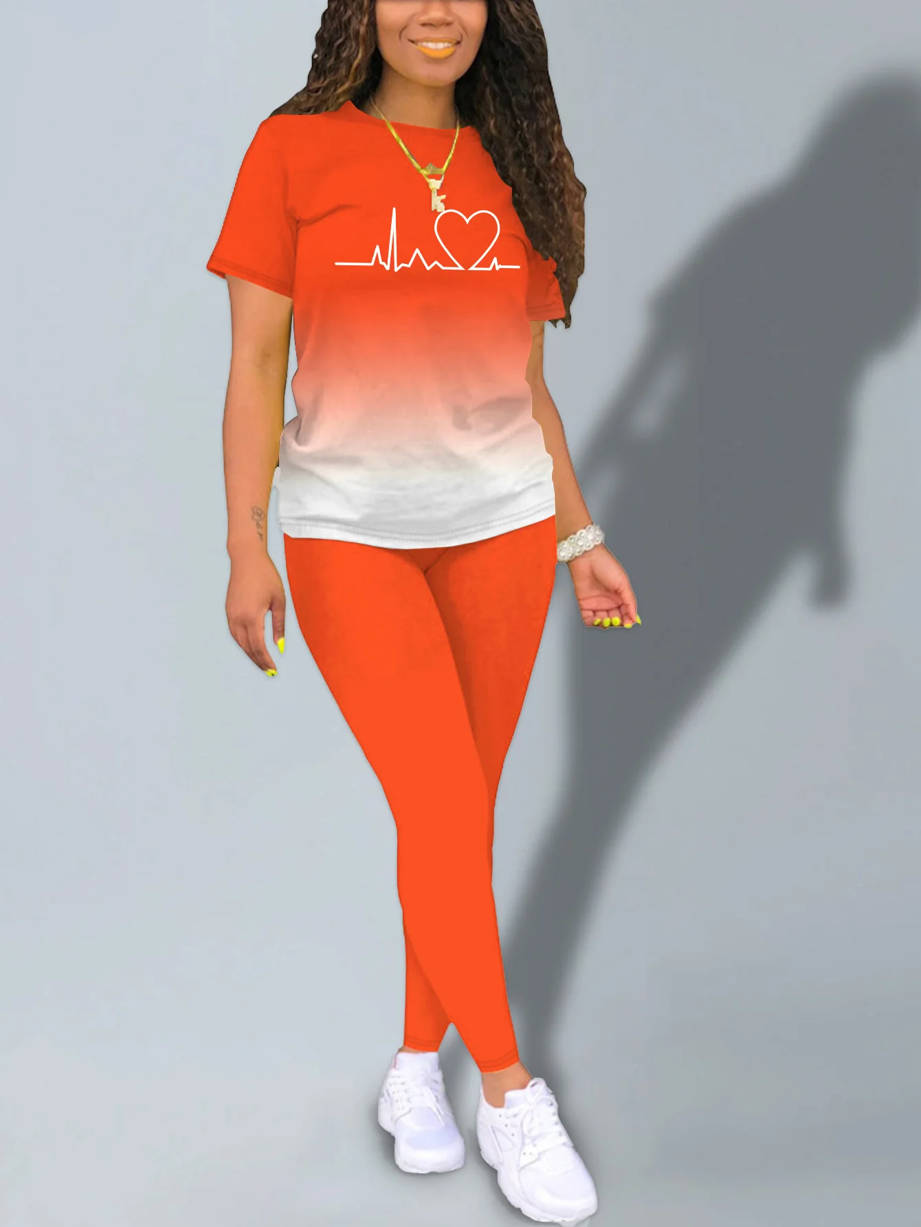Women's Heart Print Gradient Casual Summer Outfit Set Comfortable Fashionable Trendy Ensemble for Warm Weather