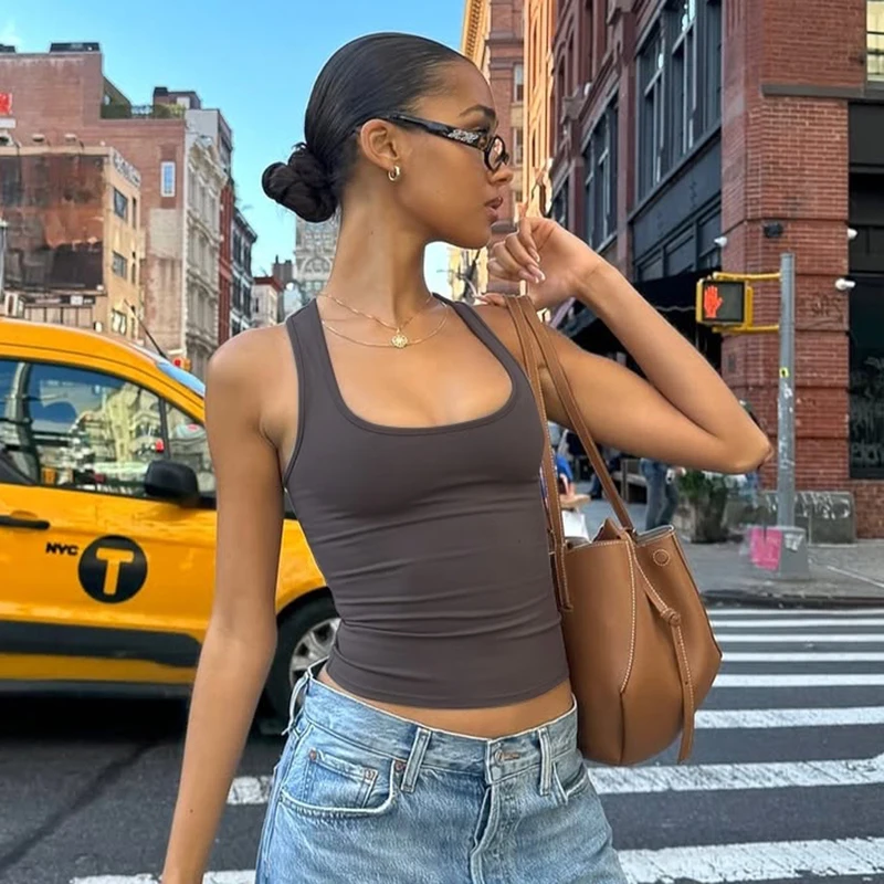 Hugcitar 2025 Summer Solid Straps Sexy Slim Crop Tank Top Women Casual Y2K Clothes Streetwear Party Sport Festivak Wholesale