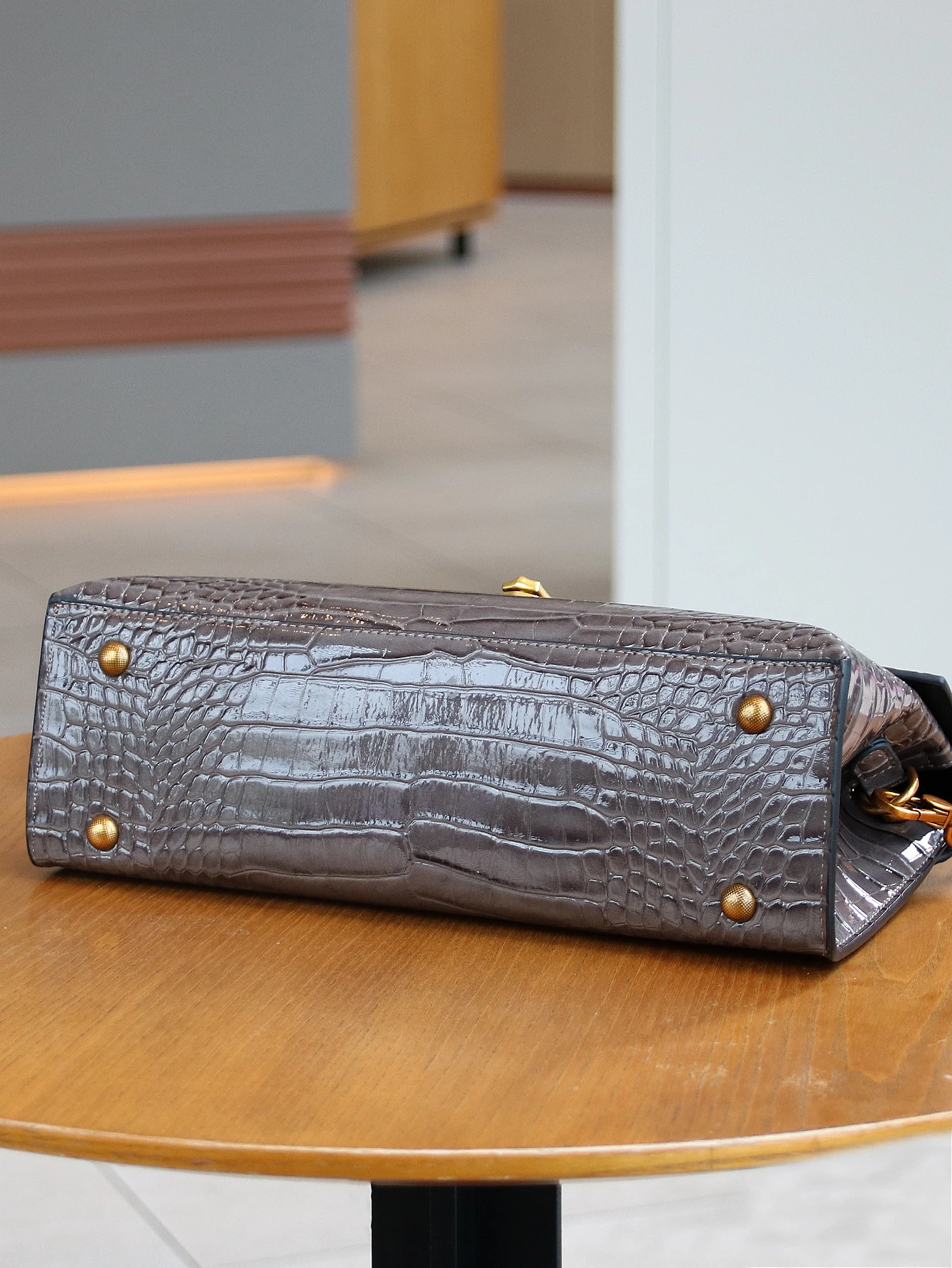 2026 New Retro Blue Snake-Shaped High-Grade Handbag Fashion Luxury Handbag Lightweight Large-Capacity One-Shoulder Mensen