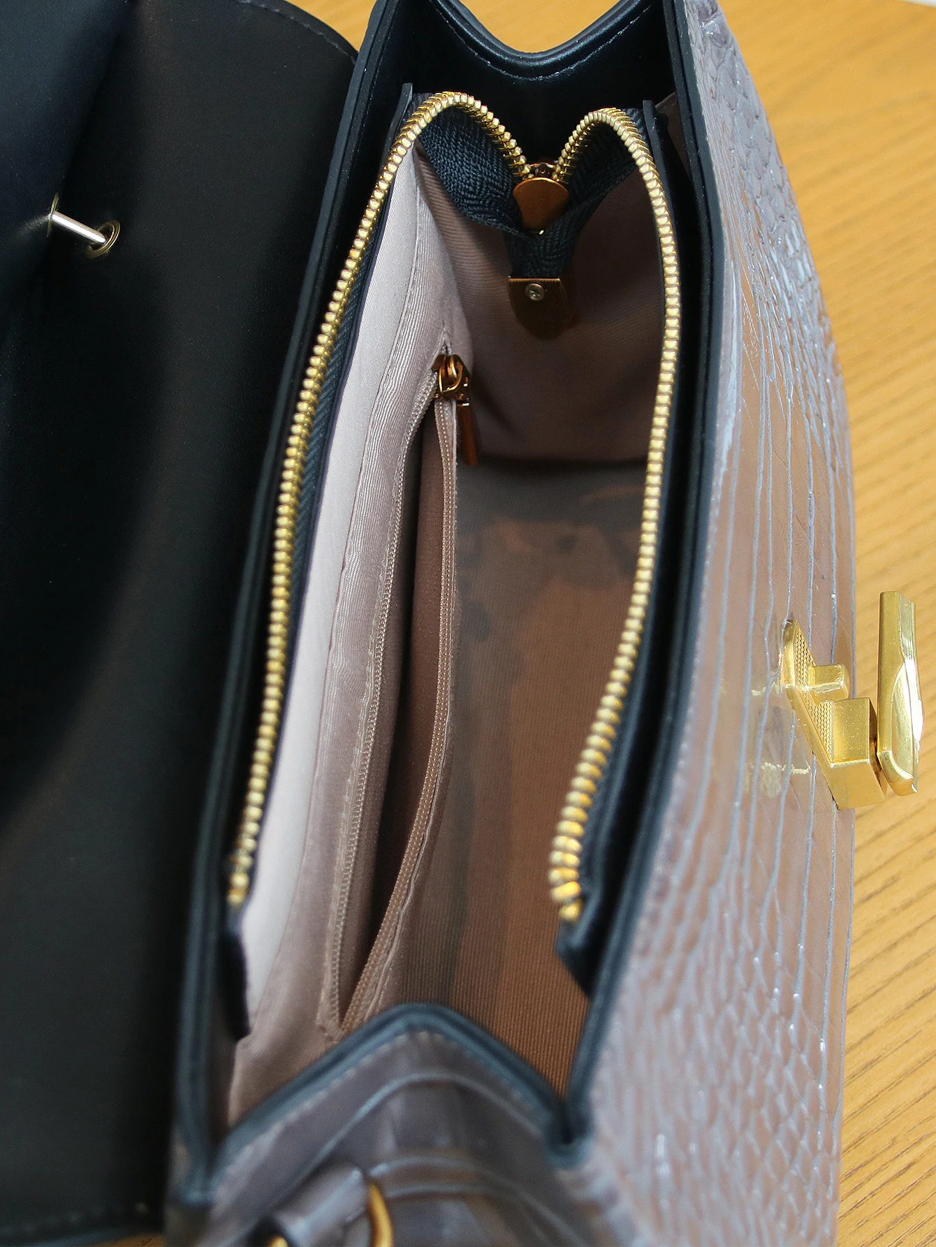 2026 New Retro Blue Snake-Shaped High-Grade Handbag Fashion Luxury Handbag Lightweight Large-Capacity One-Shoulder Mensen