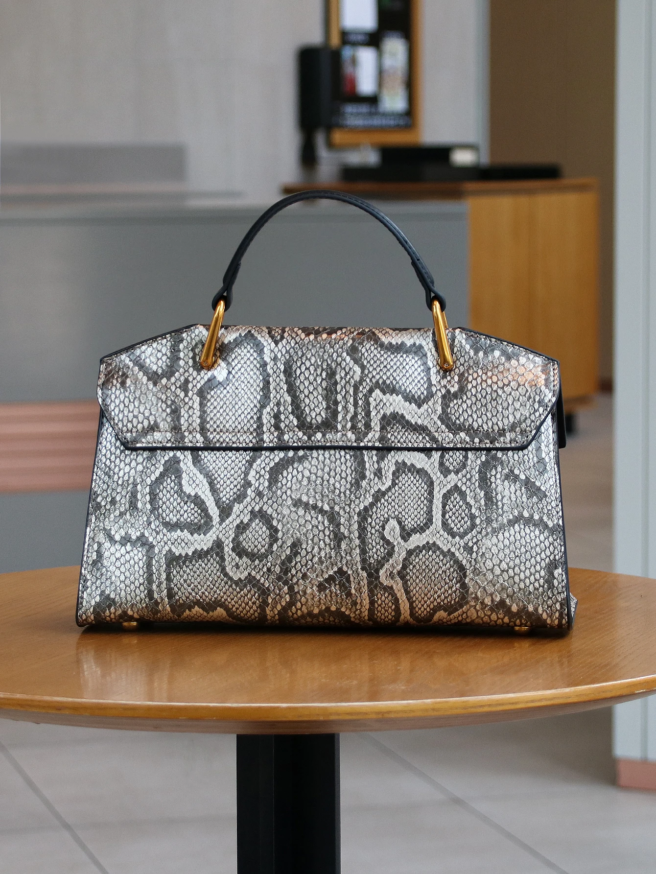 2026 New Retro Blue Snake-Shaped High-Grade Handbag Fashion Luxury Handbag Lightweight Large-Capacity One-Shoulder Mensen