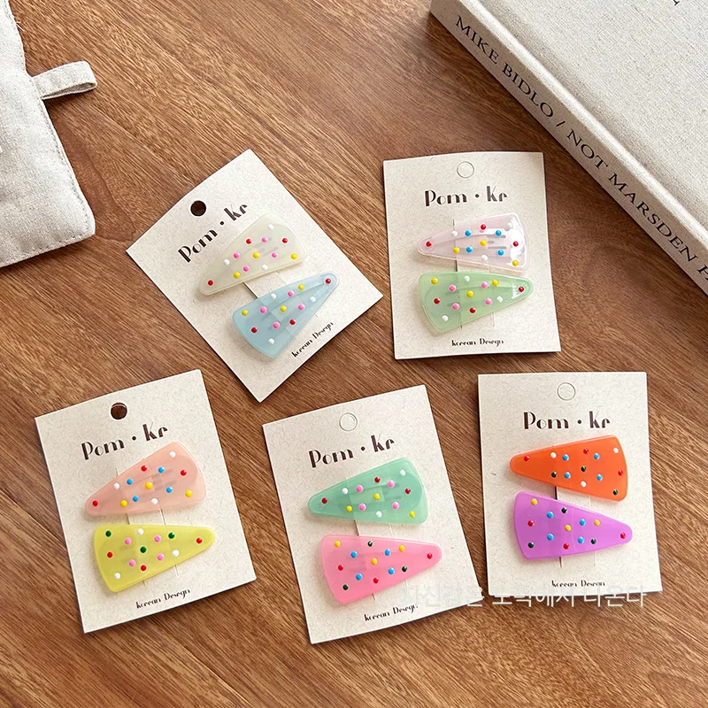 2pcs/set Cute Jelly Color Korean Fashion Kids Girl Hair Clip Triangle Candy Sweet Barrttes for Children BB's Clip Headwear