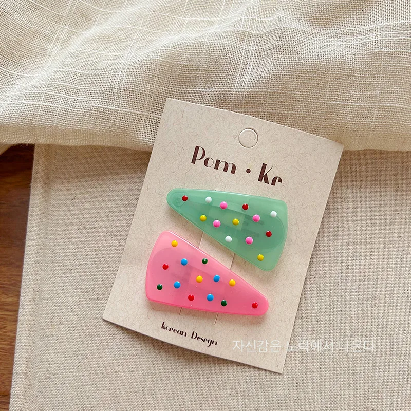 2pcs/set Cute Jelly Color Korean Fashion Kids Girl Hair Clip Triangle Candy Sweet Barrttes for Children BB's Clip Headwear
