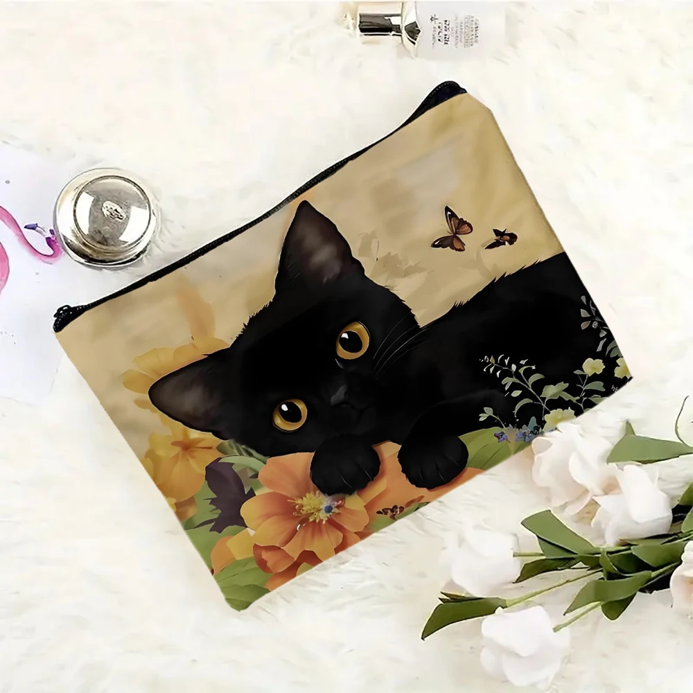 Cute Cartoon Cat Themed Makeup Bag Printing Cosmetic Bag Foldable Lightweight Zipper Closure Makeup Bag for Women and Girls