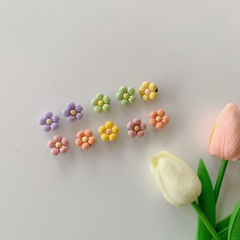 10pcs 5 Petal Flower Hole Shoes Charms Designer DIY Shiny Bling Shoes Decoration for JIBS Kids Boys Women Girls Gifts