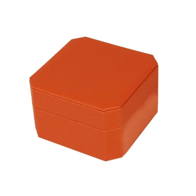 Vintage PU Watch Case Leather Watch Storage Box Stylish Watch Container Watch Display Box PU Material for Outdoor Travel