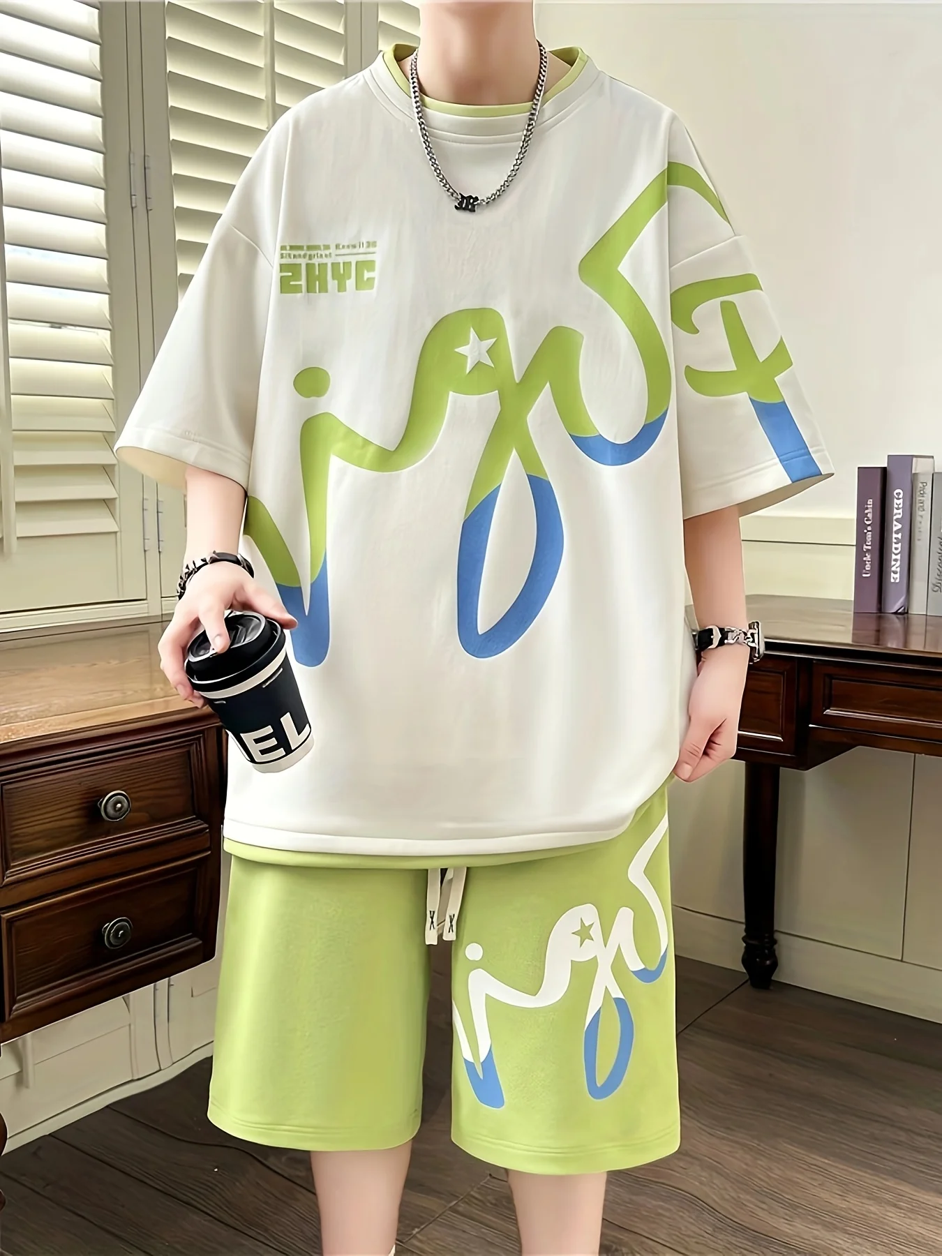 2025 Summer Men's Set, Korean Fashion Two-Piece Sportswear for Men, Trendy Men's Clothing, Jogging Set, T-Shirt + Shorts Set, Po