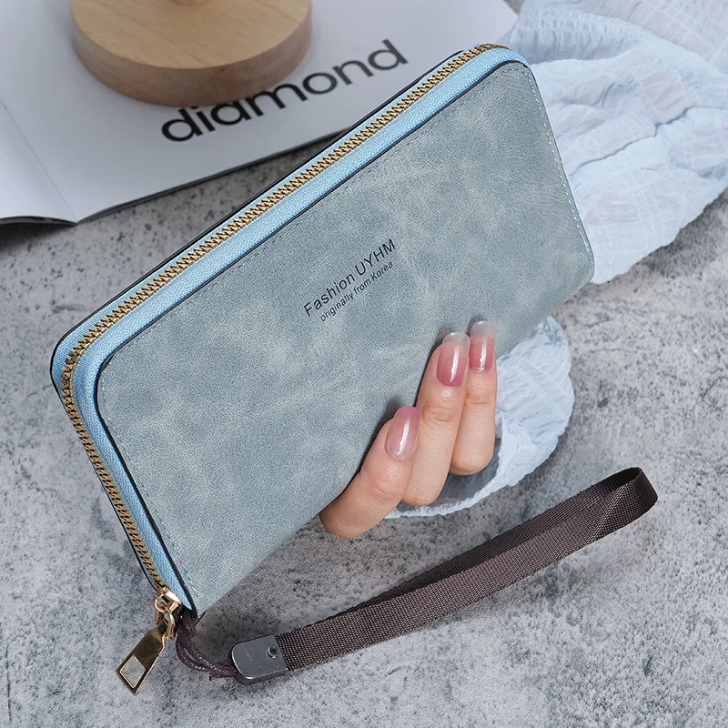 Ladies holding a long wallet 2025 new Korean handbag multi-function card bag mobile phone bag coin purse female wallet