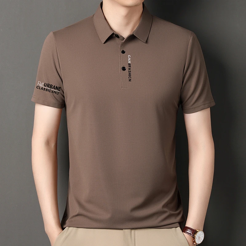New Men's Business Casual Short Sleeved Shirt with Badge Solid Color Polo Shirt Fashionable Breathable Comfortable Versatile Top