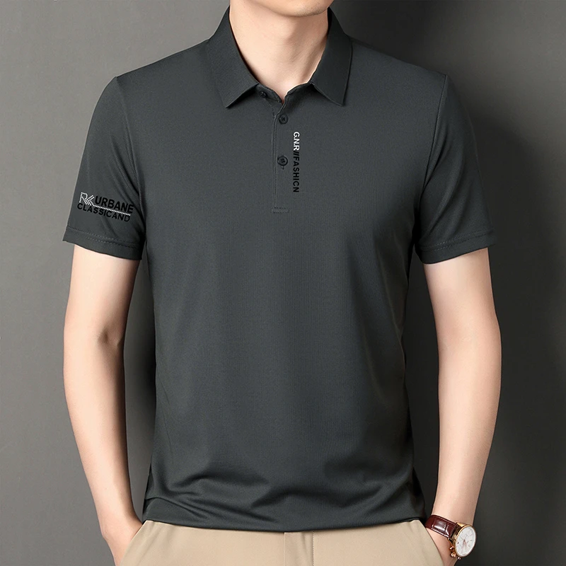 New Men's Business Casual Short Sleeved Shirt with Badge Solid Color Polo Shirt Fashionable Breathable Comfortable Versatile Top