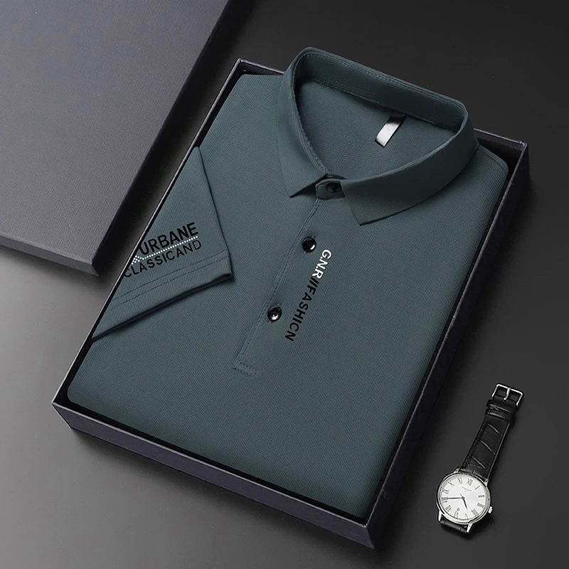New Men's Business Casual Short Sleeved Shirt with Badge Solid Color Polo Shirt Fashionable Breathable Comfortable Versatile Top