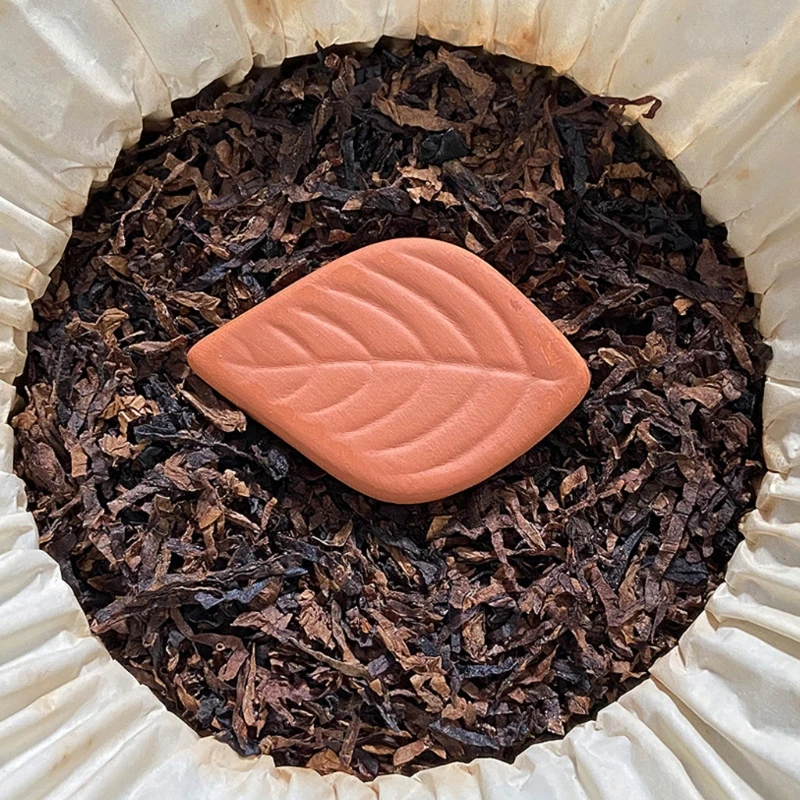 2025 New Portable Cigar Humidifier Tobacco Moisturizer Reusable Leaf Clay Hydrostone Terracotta Humidifying Stone Keeping Moist