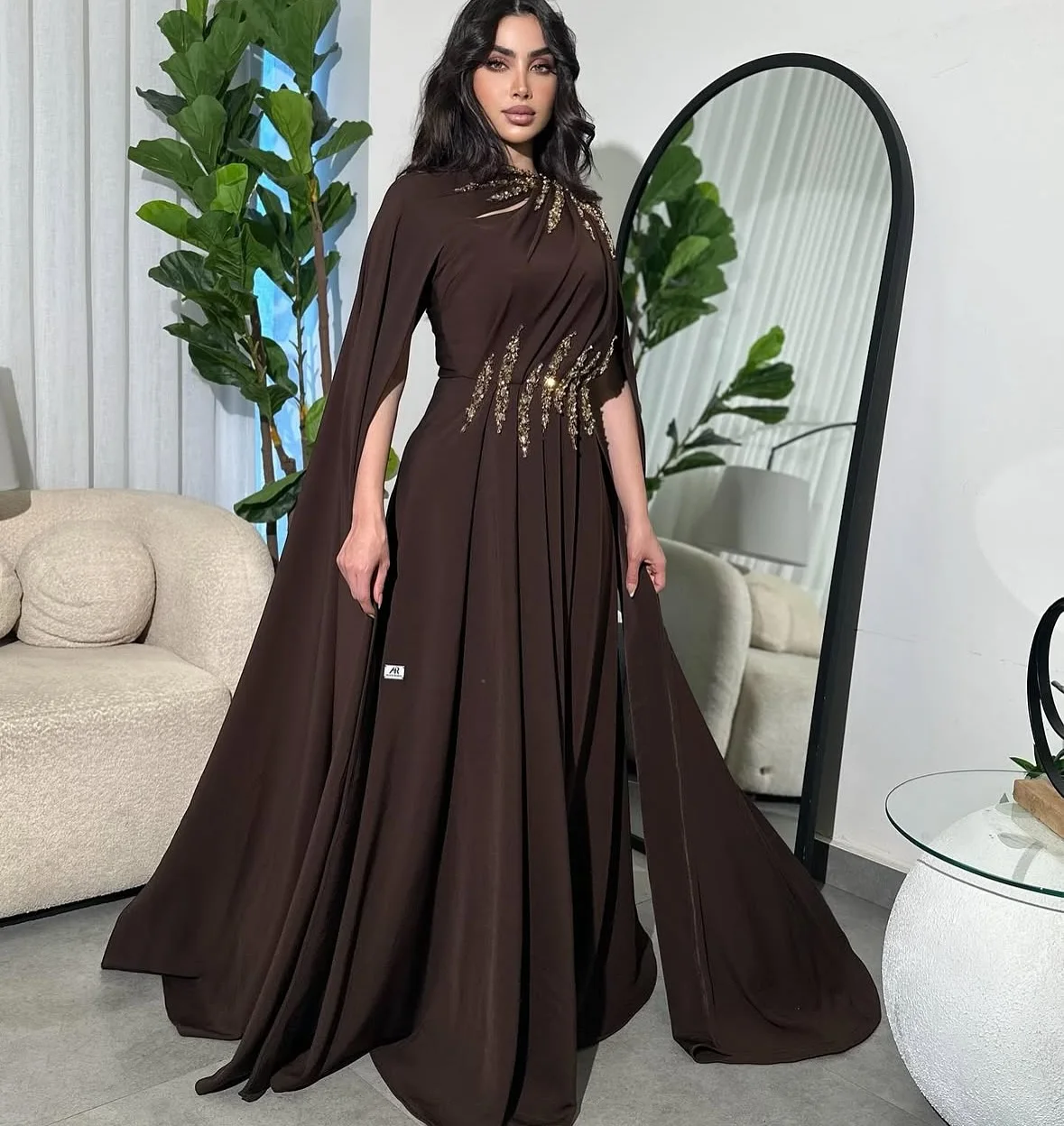 Meetlove O Neck Brown Cut-out Sleeveless Fbeading Sheath Prom Dresses Crystal Floor Length Shawl Evening Gowns Customized 2025