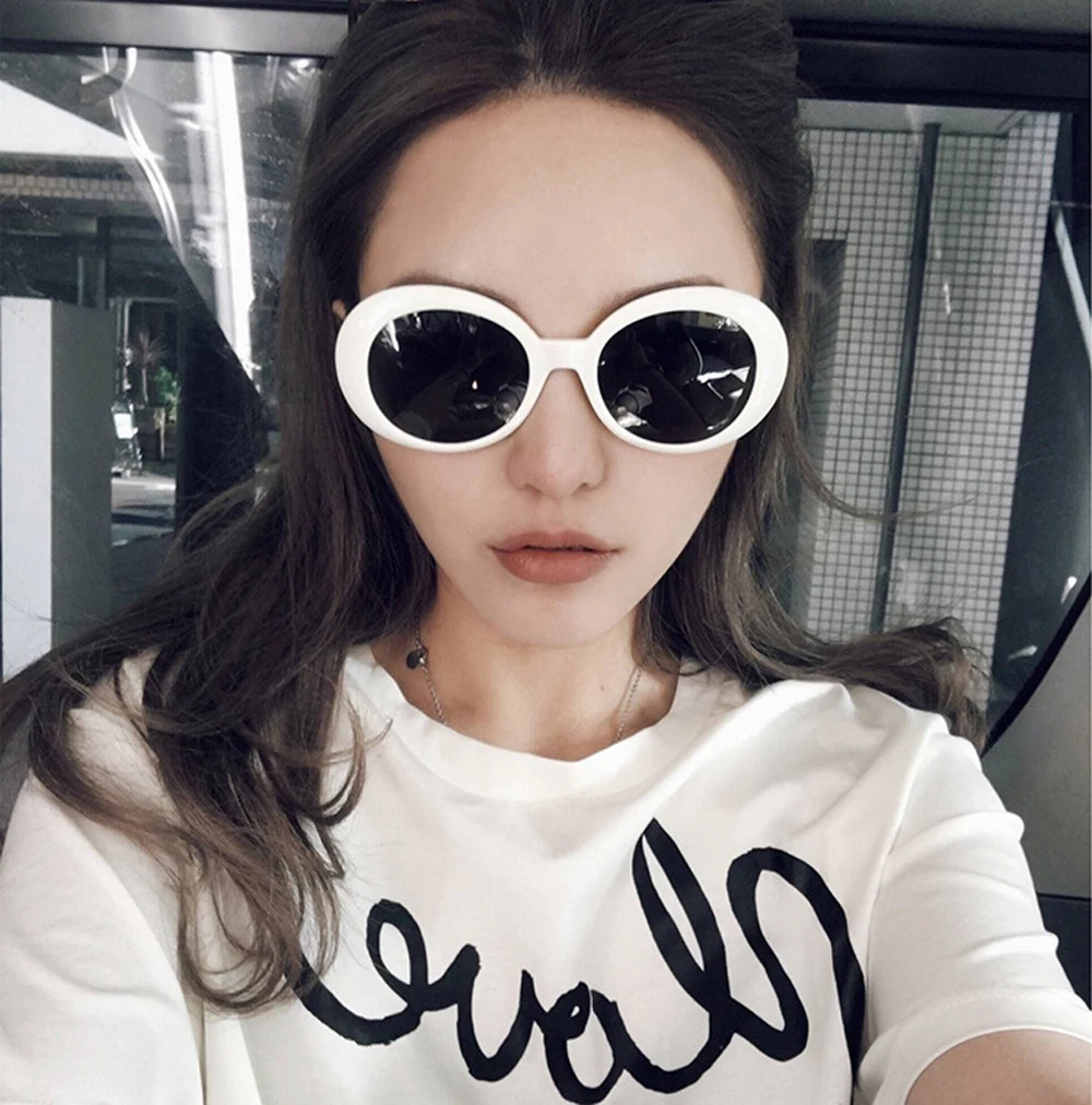 Goggle Glasses Oval Sunglasses Ladies Trendy Hot Vintage Retro Sunglasses Women's White Black Eyewear UV
