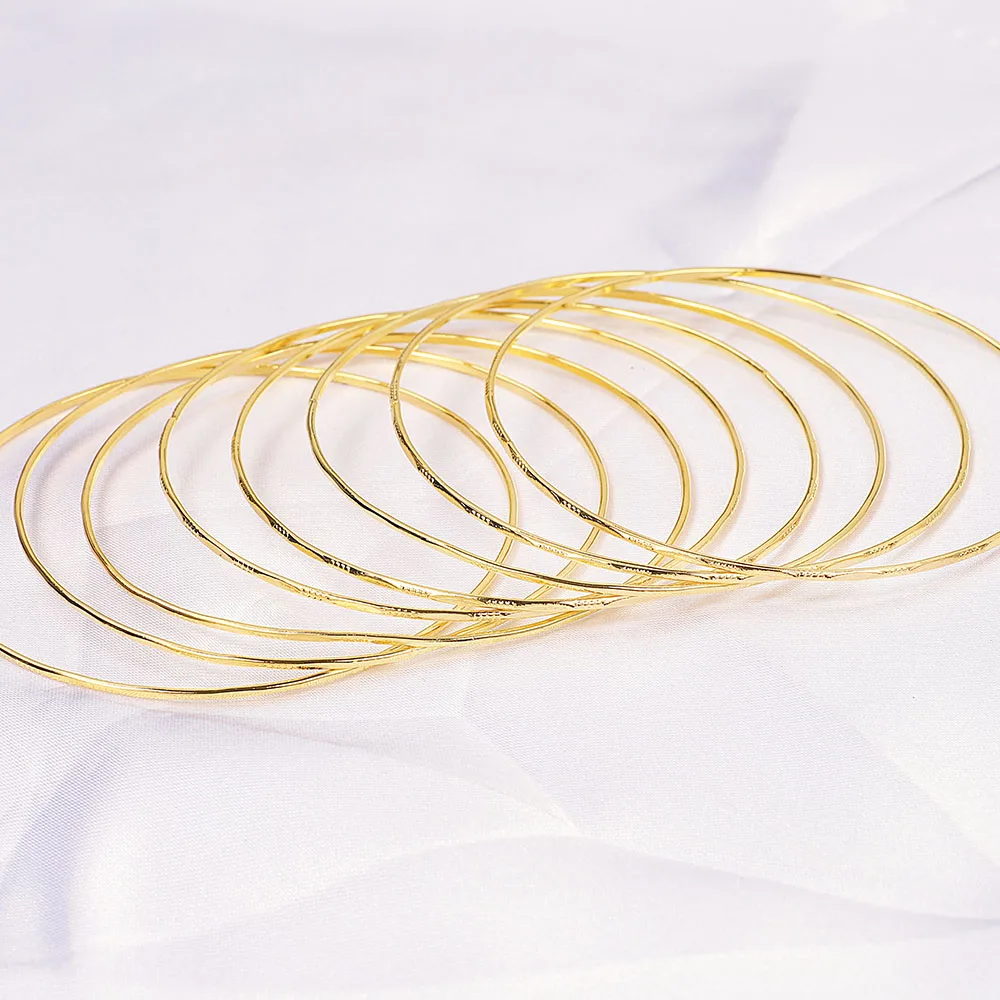 QianBei 10pcs Fashion Etched Dimpled Circle Silver Color Bangles Bracelets Women Men Lovers Jewelry Gifts