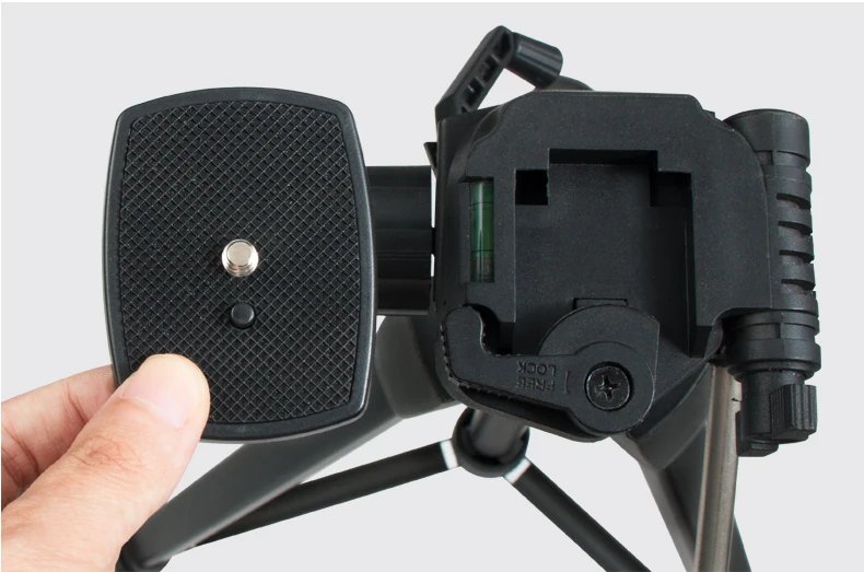 BEXIN Quick Release Plate Camera Plate Tripod Head Plate Adapter With 1/4 Screw For Yunteng Velbon 690 590 600 Camera Tripod