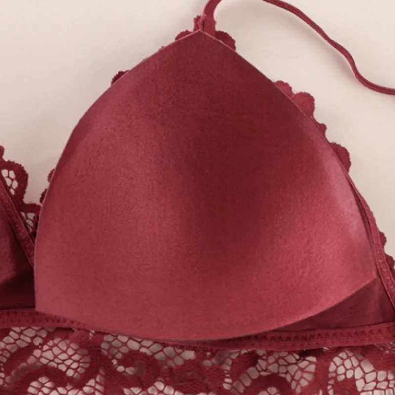 Women Triangle Bralette French Style Wireless Bra Sexy Lingerie Padded Bra Delicate Floral Lace Underwear Daily Wear One Size