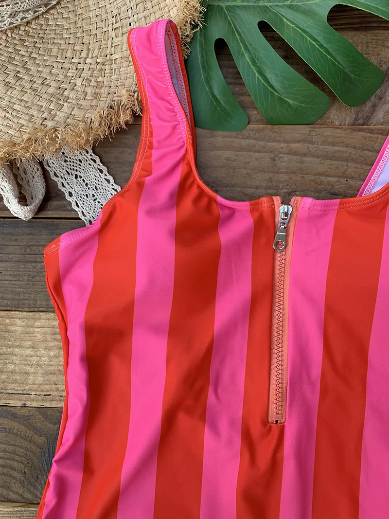 Front Zip Up Backless One Piece Swimsuit 2023 Beach Monokini Swimwear One-piece Swimming Suit for Women Summer Trend Beachwear