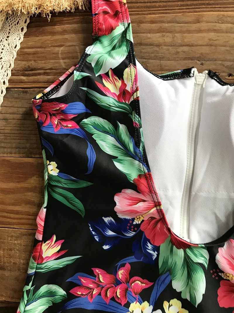 Front Zip Up Backless One Piece Swimsuit 2023 Beach Monokini Swimwear One-piece Swimming Suit for Women Summer Trend Beachwear