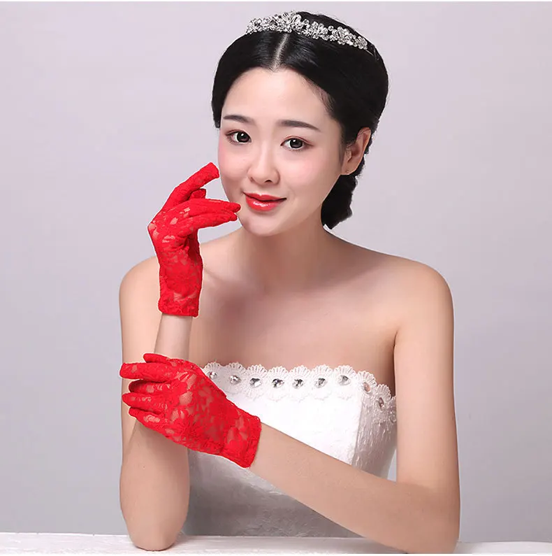 Cheap Wrist Black Red White Ivory Short Lace Bridal Gloves Wedding Accessories Party Lace Gloves in Stock