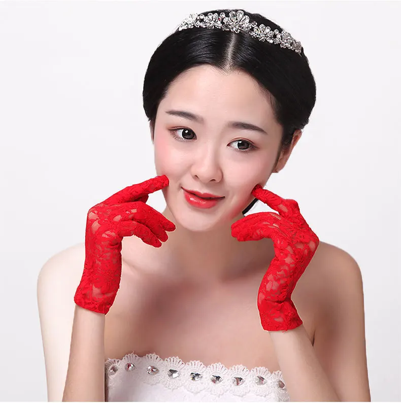 Cheap Wrist Black Red White Ivory Short Lace Bridal Gloves Wedding Accessories Party Lace Gloves in Stock